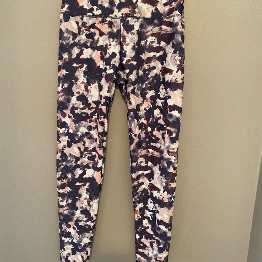 Never worn leggings